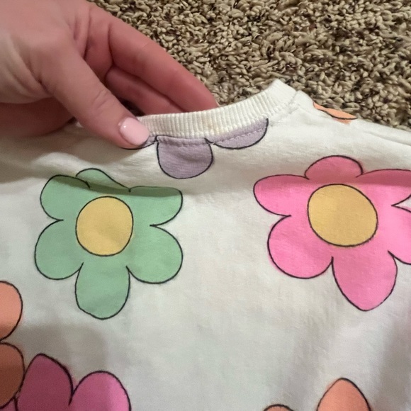 Zara flower pullover - Picture 2 of 3